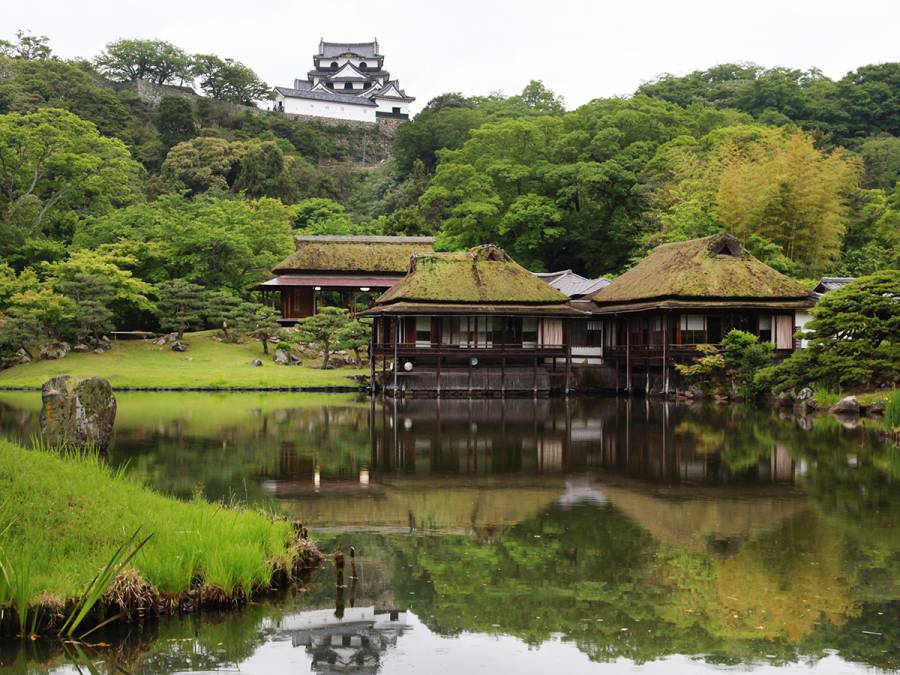 玄宮園からの彦根城